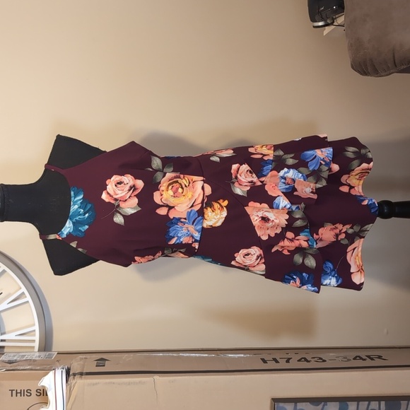 BCXdress Ruffled Look Floral Pattern Dress - Picture 1 of 5